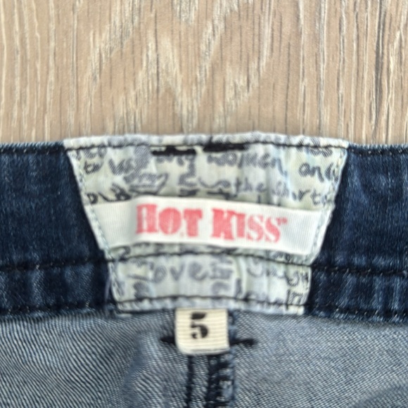 Women’s size 5 Destroyed Cuffed Jeans by Cat Crop / Hot Kiss - Picture 3 of 5